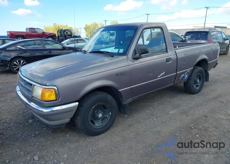 1996 Ford Ranger z USA, uszkodzony, nr VIN 1FTCR10A6TTA30897